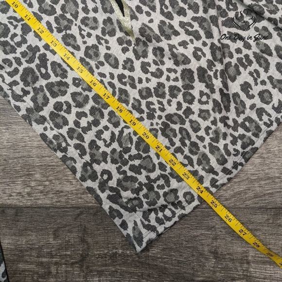 Cato Leopard Print Flash Logo Long Sleeve T Shirt Size XS - Picture 4 of 5